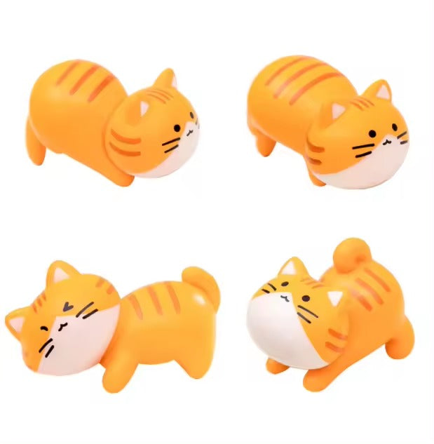 Car Dashboard Cat Miniature pack of 6